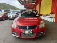 Photo of the vehicle Suzuki Swift