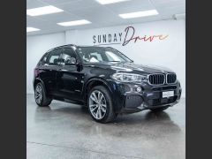 Photo of the vehicle BMW X5