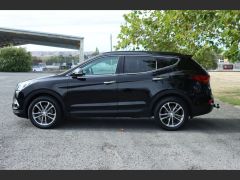 Photo of the vehicle Hyundai Santa Fe