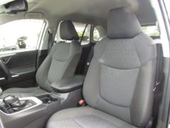 Photo of the vehicle Toyota RAV4