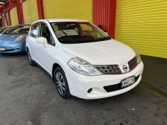 Photo of the vehicle Nissan Tiida