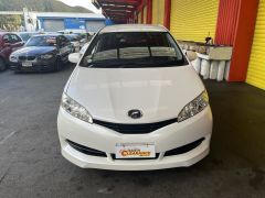 Photo of the vehicle Toyota Wish