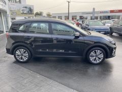 Photo of the vehicle Kia Niro