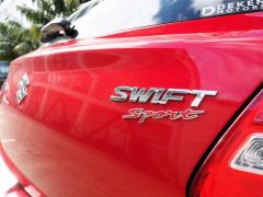 Photo of the vehicle Suzuki Swift