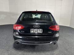 Photo of the vehicle Audi A4