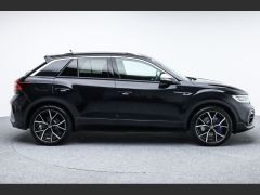 Photo of the vehicle Volkswagen T-Roc