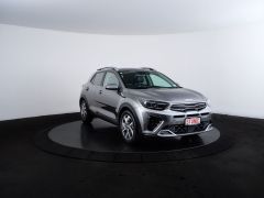 Photo of the vehicle Kia Stonic