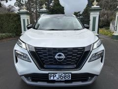 Photo of the vehicle Nissan X-Trail