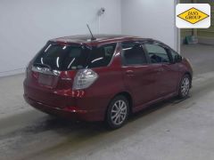 Photo of the vehicle Honda Fit