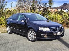 Photo of the vehicle Volkswagen Passat