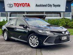 Photo of the vehicle Toyota Camry