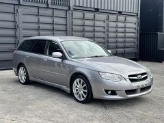 Photo of the vehicle Subaru Legacy