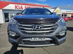 Photo of the vehicle Hyundai Santa Fe