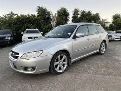 Photo of the vehicle Subaru Legacy