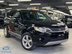 Photo of the vehicle Mitsubishi Outlander