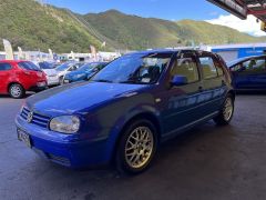 Photo of the vehicle Volkswagen Golf