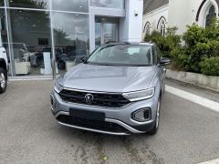 Photo of the vehicle Volkswagen T-Roc