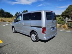 Photo of the vehicle Nissan NV200