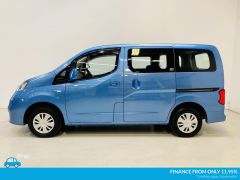 Photo of the vehicle Nissan NV200