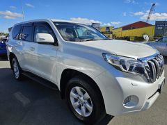 Photo of the vehicle Toyota Land Cruiser