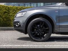 Photo of the vehicle Audi Q5