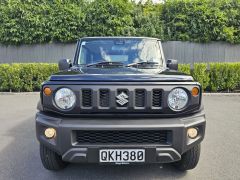 Photo of the vehicle Suzuki Jimny