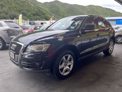 Photo of the vehicle Audi Q5