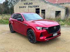 Photo of the vehicle Mazda CX-60