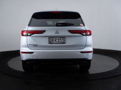 Photo of the vehicle Mitsubishi Outlander