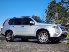 Photo of the vehicle Nissan X-Trail