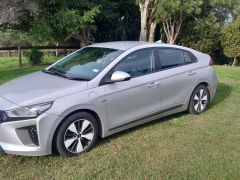 Photo of the vehicle Hyundai IONIQ