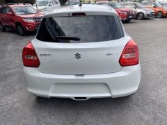 Photo of the vehicle Suzuki Swift