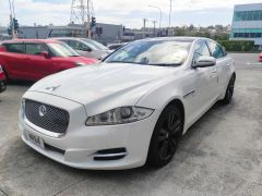 Photo of the vehicle Jaguar XJ