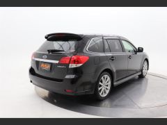 Photo of the vehicle Subaru Legacy