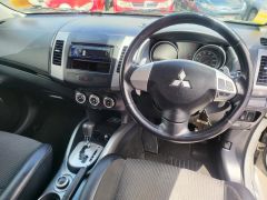 Photo of the vehicle Mitsubishi Outlander