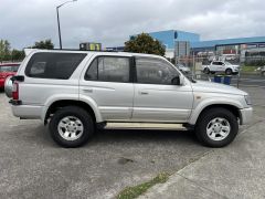 Photo of the vehicle Toyota Hilux