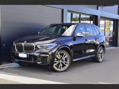 Photo of the vehicle BMW X5