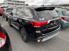 Photo of the vehicle Mitsubishi Outlander