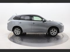 Photo of the vehicle Mitsubishi Outlander