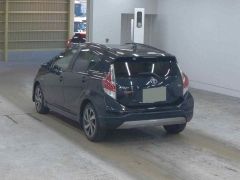 Photo of the vehicle Toyota Aqua