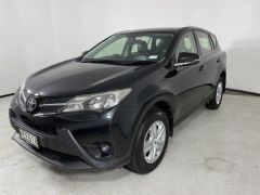 Photo of the vehicle Toyota RAV4