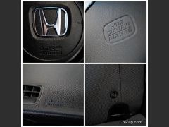 Photo of the vehicle Honda Fit