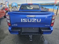 Photo of the vehicle Isuzu D-Max