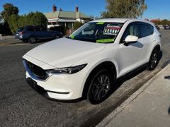 Photo of the vehicle Mazda CX-5