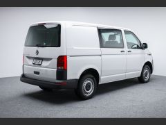 Photo of the vehicle Volkswagen Transporter