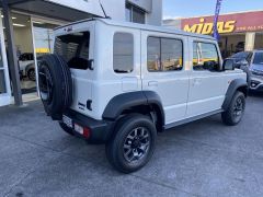 Photo of the vehicle Suzuki Jimny