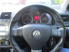 Photo of the vehicle Volkswagen Golf