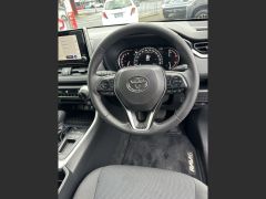 Photo of the vehicle Toyota RAV4