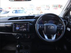 Photo of the vehicle Toyota Hilux