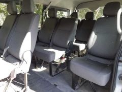 Photo of the vehicle Toyota HiAce